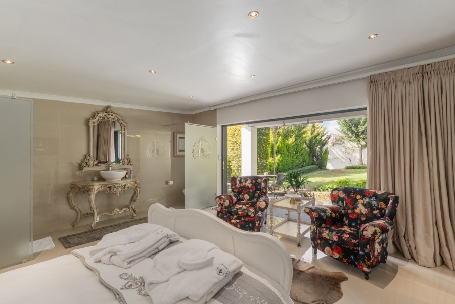 4 Bedroom Property for Sale in Napier Western Cape
